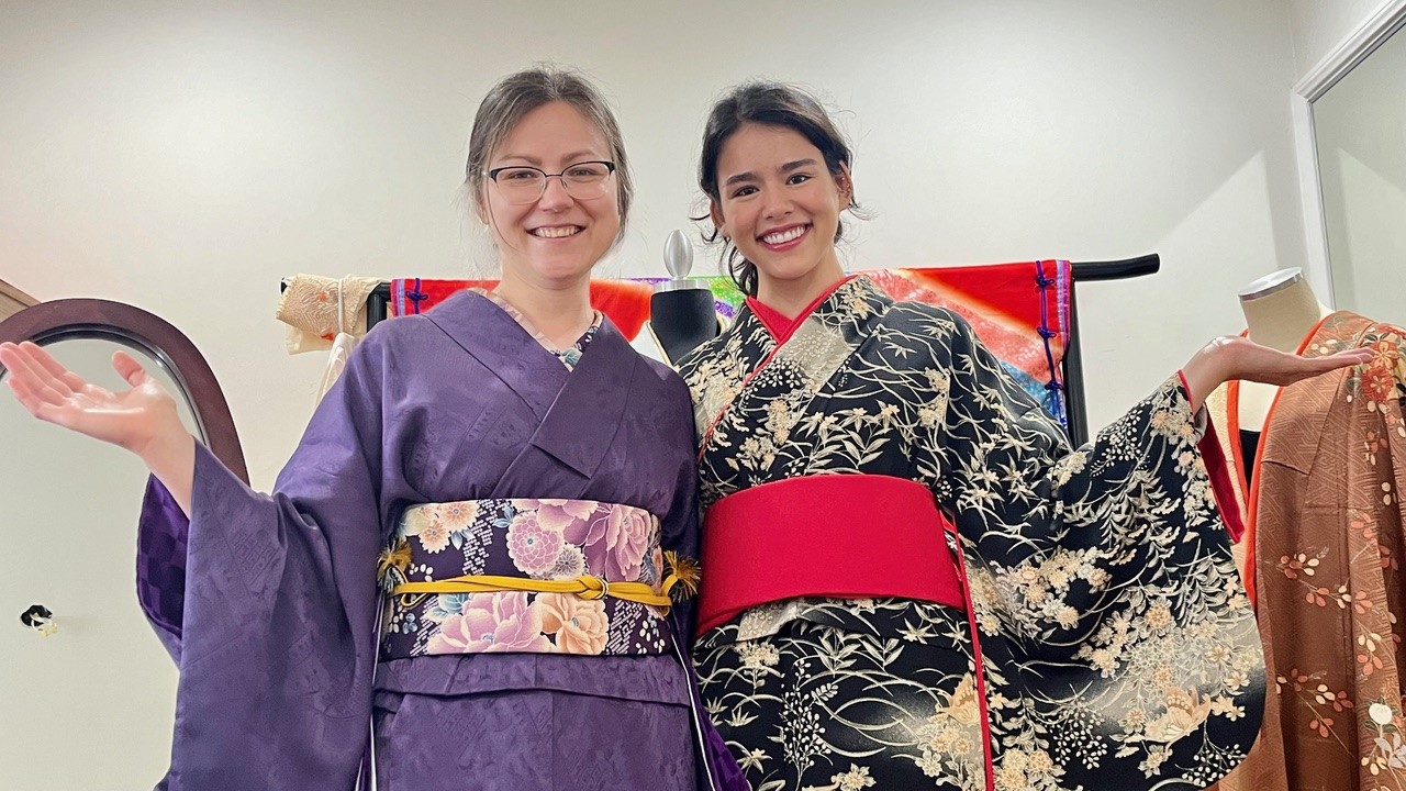 Toshiko Okawa Kimono 着付け